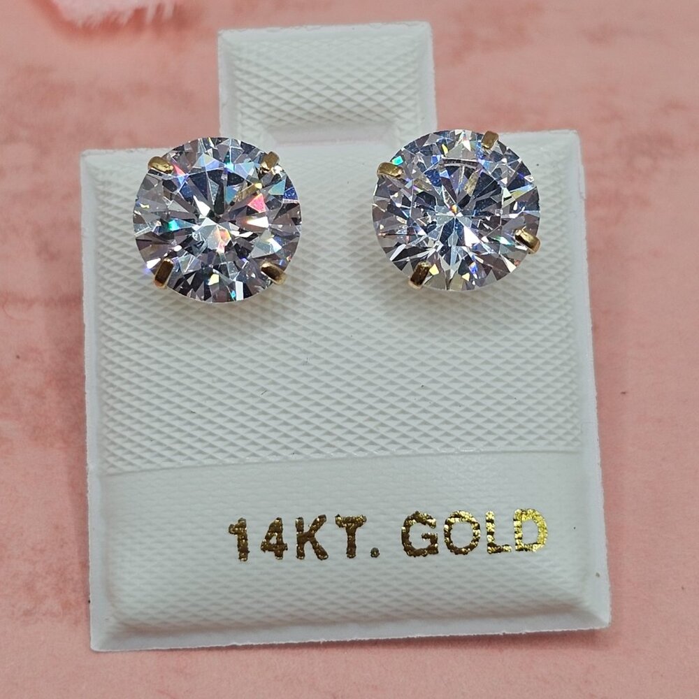 14KT Gold Clear Square CZ 8mm Screw Back Earrings